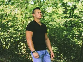 Adult Cam Model DanRock wants to meet you in Live Chat!