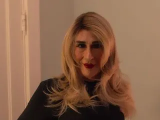 teen cam sex model HelenaHunt