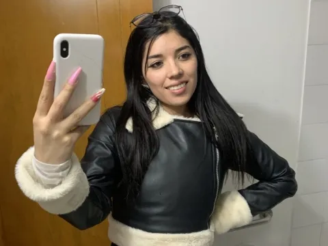 Click here for SEX WITH LucyBellerose