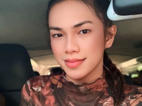 live picture sex model MhiaGarcia