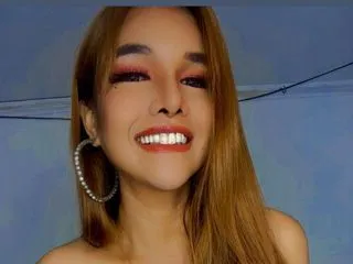 live web chat model MicaSchneider