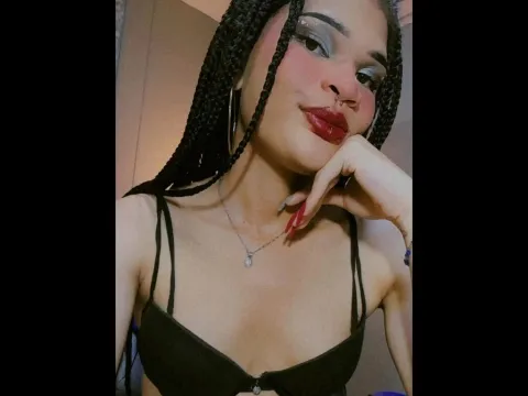 live sex model NakyaGray