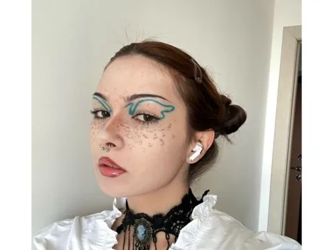 webcam stream model VanessaWade